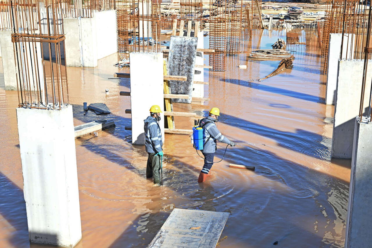 Antalya'da sivrisineklerle mücadele kış aylarından başladı 5